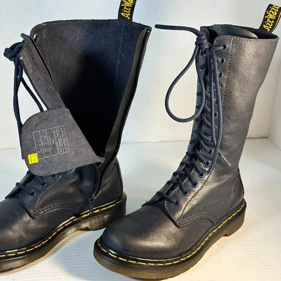 Ladies Size 7 Dr Martens tall boots