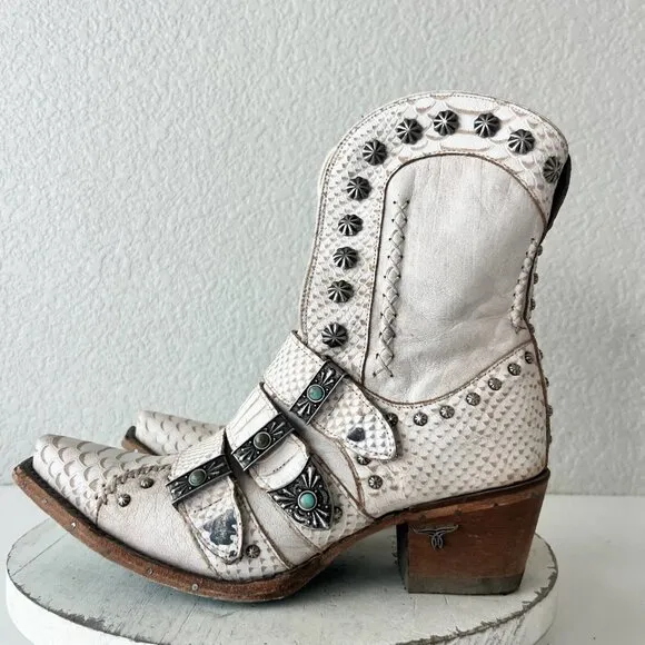 Lane SHOWDOWN Womens Cowboy Boots 8 White Leather Short Western Cowgirl Booties