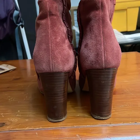 LES SOULIERS SEZANE Gabriella Rust Suede Tall Boot