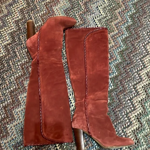 LES SOULIERS SEZANE Gabriella Rust Suede Tall Boot