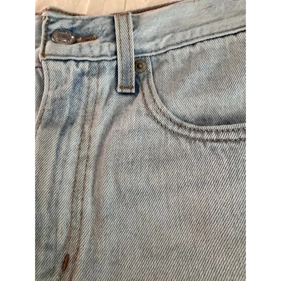 Levi's Premium High Loose Denim Shorts Light Wash Women's Size 25