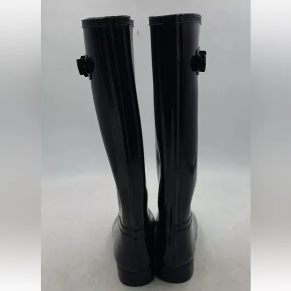 Like New! Hunter Black Tall Rain Boots women’s size 5