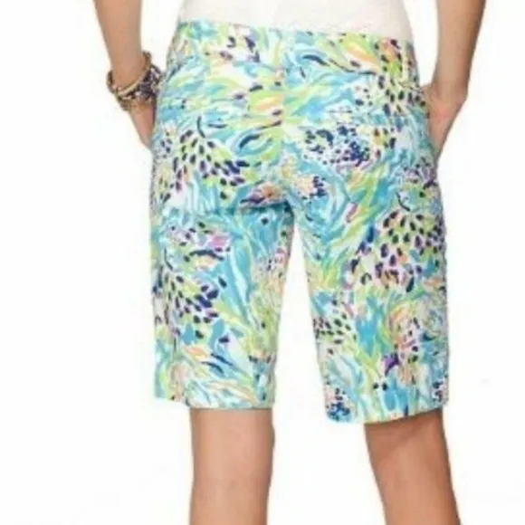 Lilly Pulitzer Preppy The Chipper Bermuda Shorts Resort White Sea Soiree Size 6