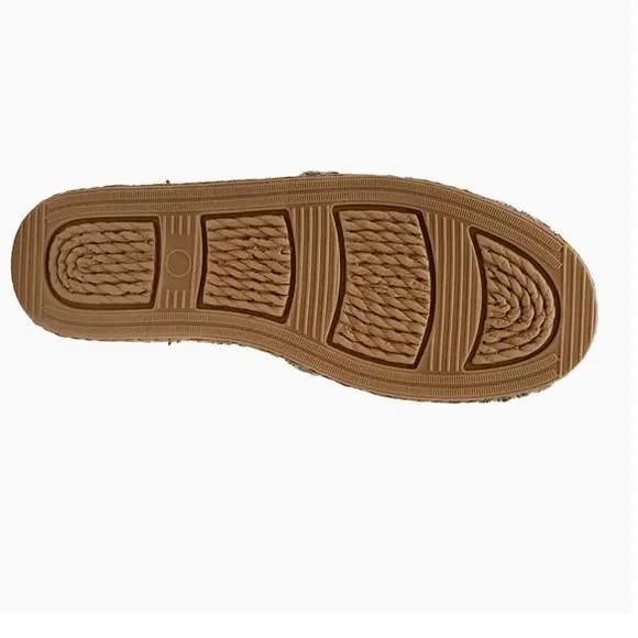 LONDON FOG Espadrille Knit Water Shoes