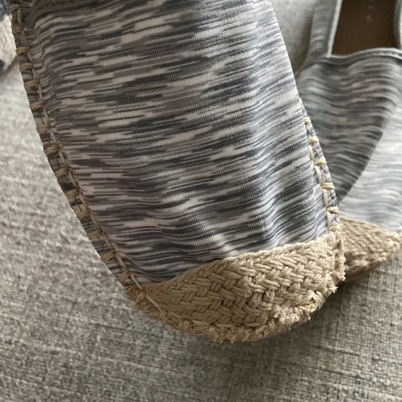 LONDON FOG Espadrille Knit Water Shoes
