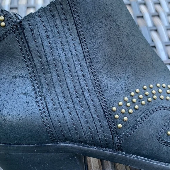 LUCKY Brand Maiaa Black Leather Studded Ankle Boots