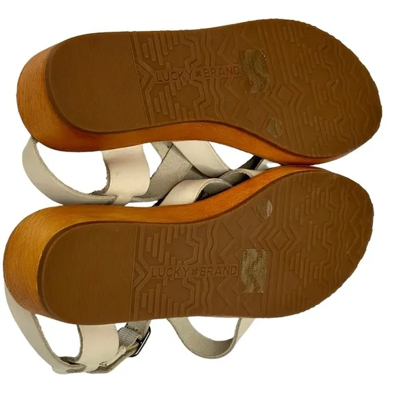 Lucky Brand Sandals Style Adinis Crisscross Straps 2” Wedge Comfort Footbed 6.5