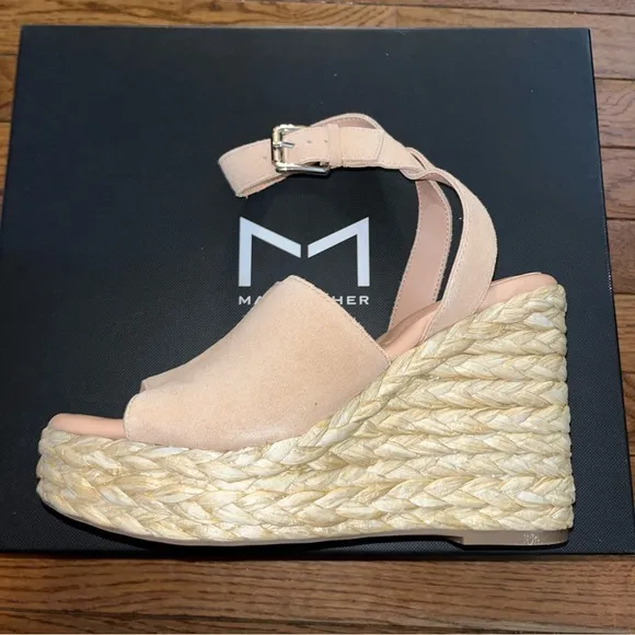 Marc Fisher LTD Nelly Ankle Strap Wedge Sandals Light Natural 111 Women’s Size 8