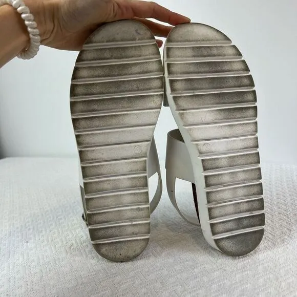 Matt &amp; Natt EU 41 US 11 Women’s Ashai Vegan Leather Supple Footbed Sandals Italy