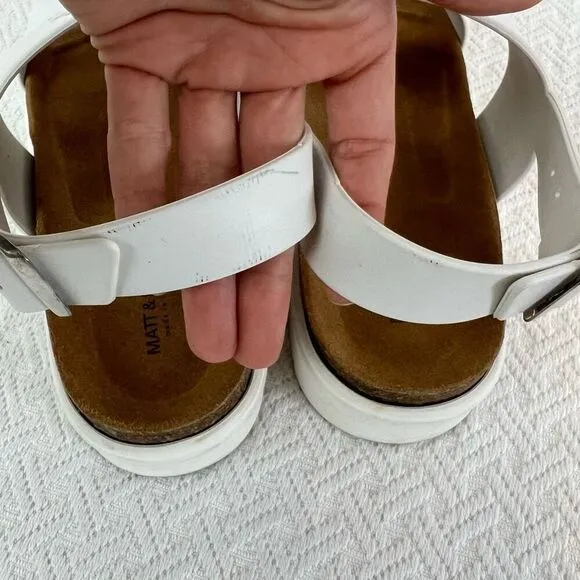 Matt &amp; Natt EU 41 US 11 Women’s Ashai Vegan Leather Supple Footbed Sandals Italy