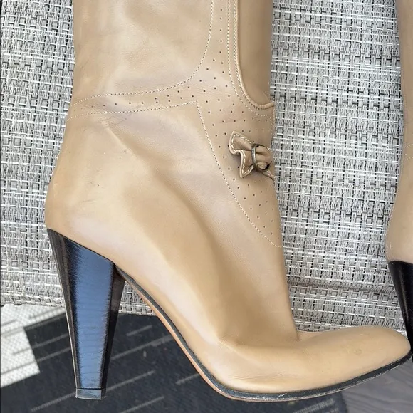 MAYLE LADIES TAN/BROWN TALL HEEL BOOTS-10