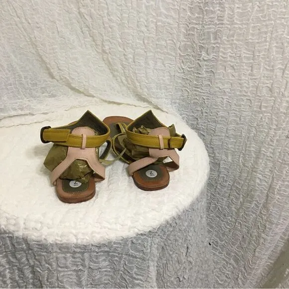 Meher Kakalia Embellished Sandals Size 37 ( 7 )