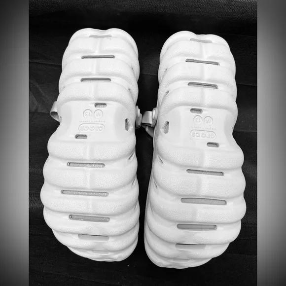Men's Crocs Echo Clogs Size 13 Water-Resistant Shoes
