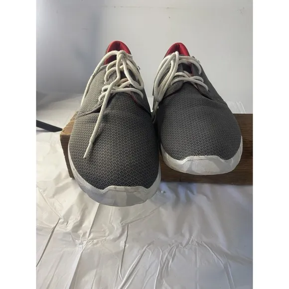 Men's Etnies Scout Skateboard Shoes Grey/ White Gum Lightweight Lace Up -Size 13