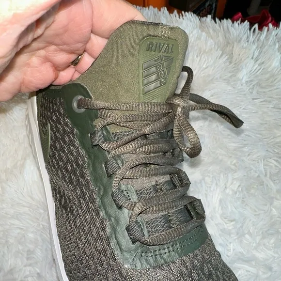 Men's Nike Rival Running Shoes Green And White Anthracite AA7400-300 US Size 8.5