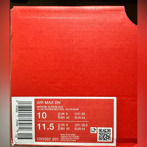 Men’s Size 10 Nike Air Max DN (NEW) DV3337 201 (No Box Lid)