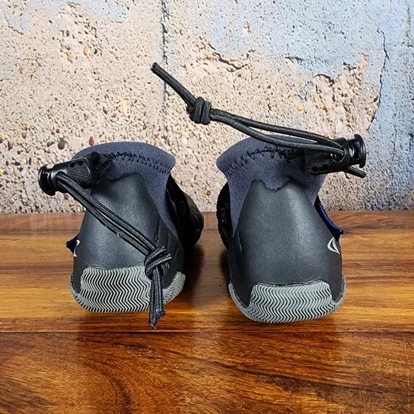 Men's Size 5 O'Neill Superfreak Water Shoes