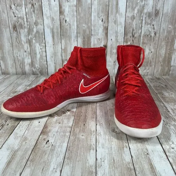 mens nike MagistaX proximo TF 718359-661‎ size 10.5 used 2015 red rare