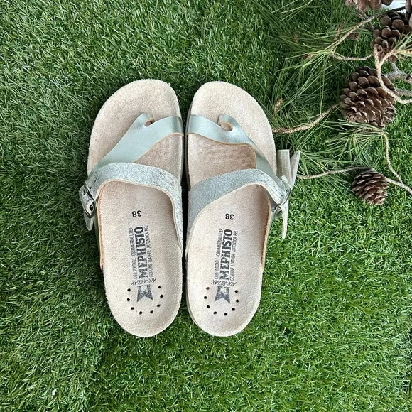 MEPHISTO  Helen Mix$159/NEW women size 38 COLOR: SILVER