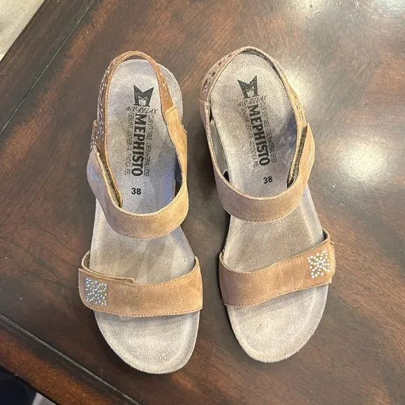 Mephisto Marie Women's taupe with rhinestones wedge Sandals 38 or 8