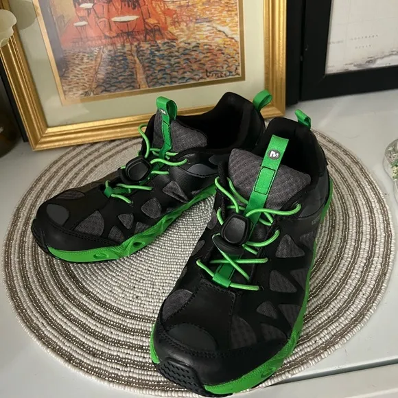 Merrell kids water shoes