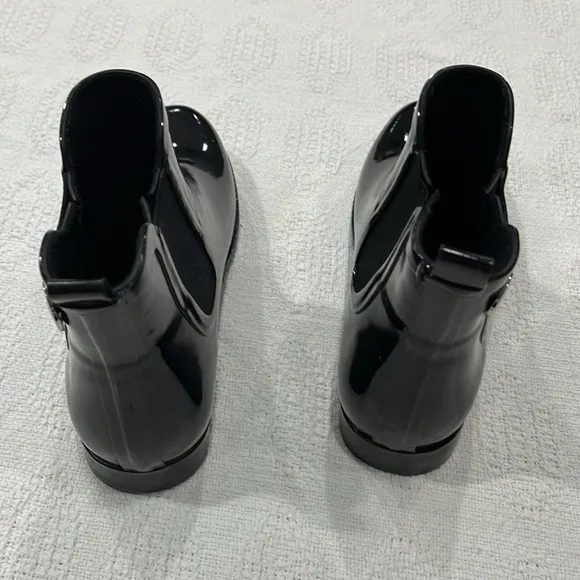 Michael Kors women’s short, black‎ rubber rain boot size 7