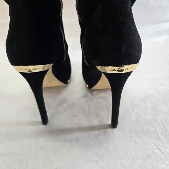 Michael Kors Women's Size 8.5 Black Ailee Studded Tall Suede Boots