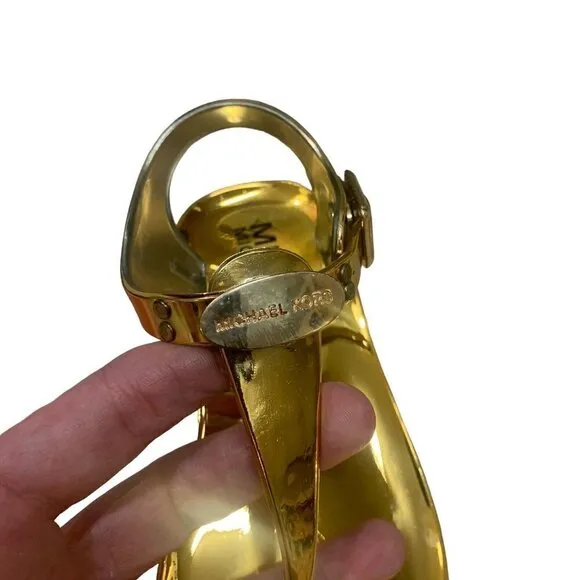 MICHAEL Michael Kors Girl's Size 7 Jelly Hayla Sandals Gold Colored NWT Shiny