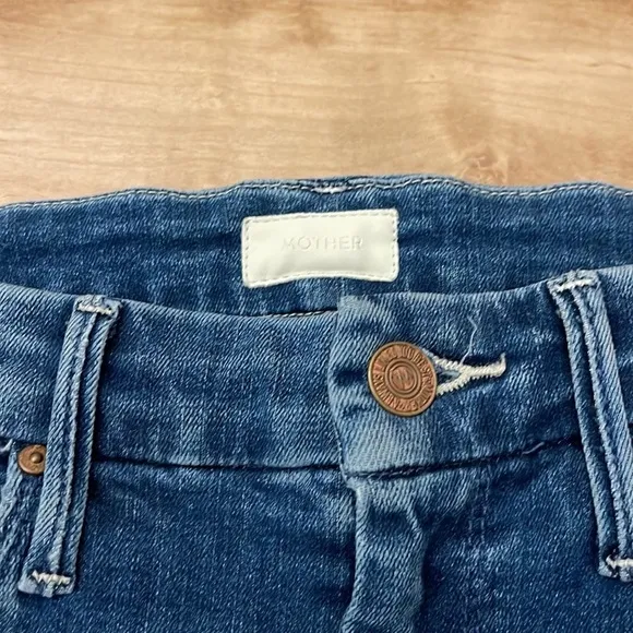 Mother High Waisted Looker Ankle Fray in Get Your Groove Back 24