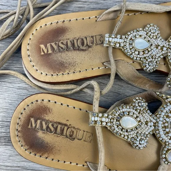 Mystique Gladiator Style Jeweled Embellished Sandals Size 9 GUC