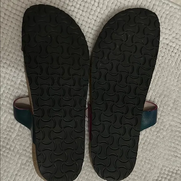 Naot Pink and Blue hombre Sandals Casual leather tried on repeatedly only 41 9.5