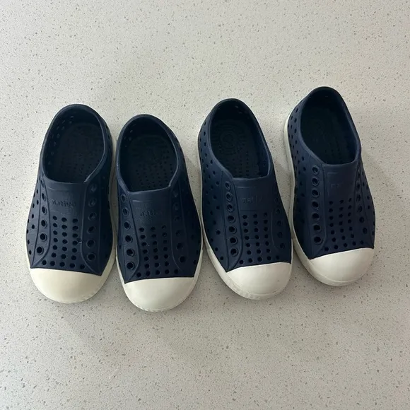 Native Jefferson Kid’s Water Shoes Bundle C7 C8 Navy Blue