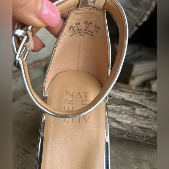 Naturalizer Joy dress silver square toe comfort sandal pumps NWOB Sz-7.5W. G