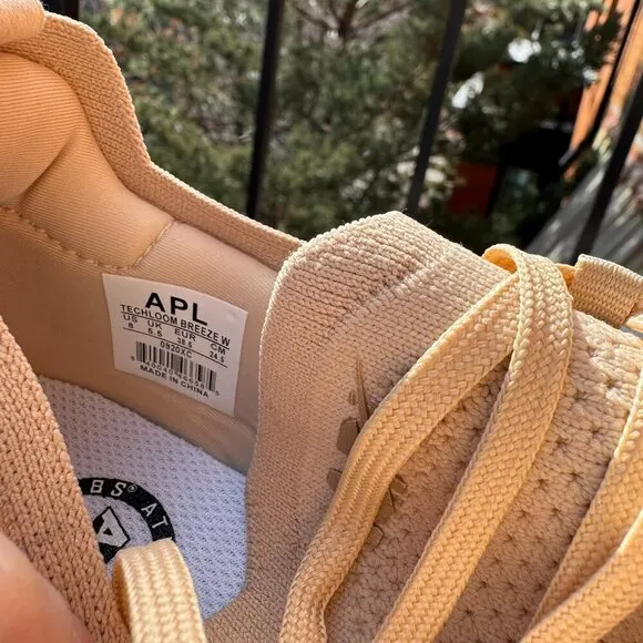 New APL TechLoom Breeze Sneaker Trainers Shoes Cream Women’s