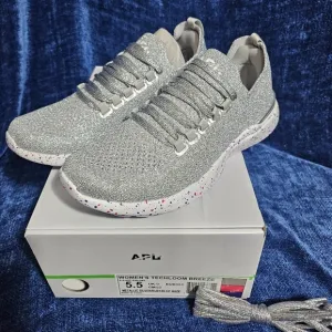 NEW APL Women's Techloom Breeze Running Shoes 5.5 Silver Purple Pink