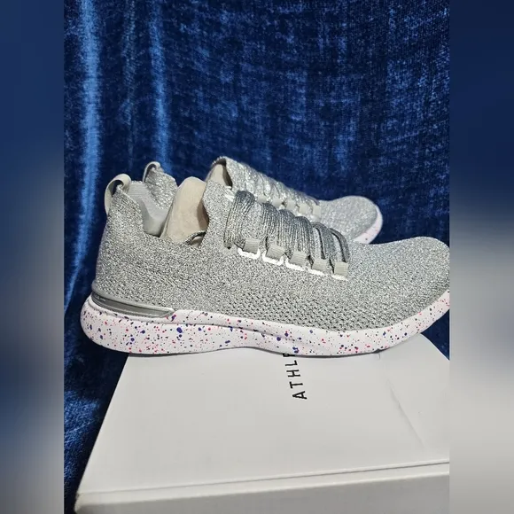 NEW APL Women's Techloom Breeze Running Shoes 5.5 Silver Purple Pink