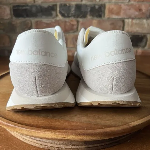 New Balance 237 Classic Gum Sneaker Shoes Cream Cloud White Womens 11.5 Mens 10