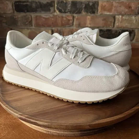 New Balance 237 Classic Gum Sneaker Shoes Cream Cloud White Womens 11.5 Mens 10