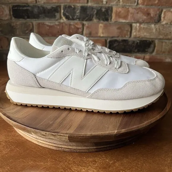 New Balance 237 Classic Gum Sneaker Shoes Cream Cloud White Womens 11.5 Mens 10