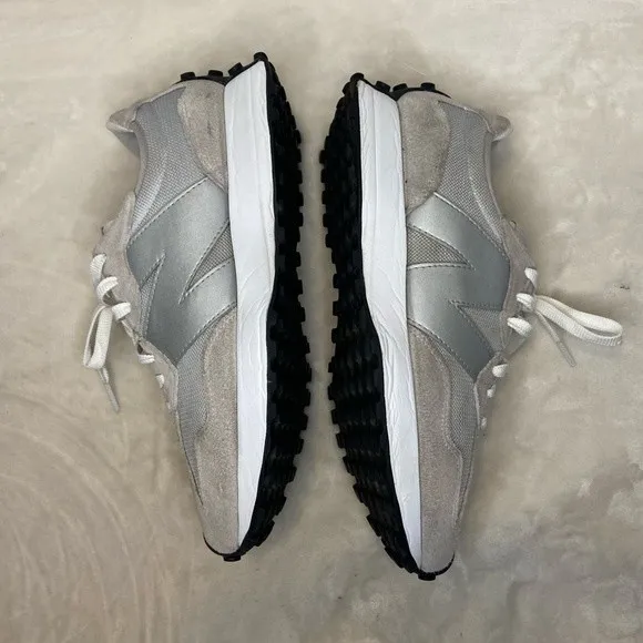 New Balance 327 MS327 MA1 Grey Silver size 9.5q