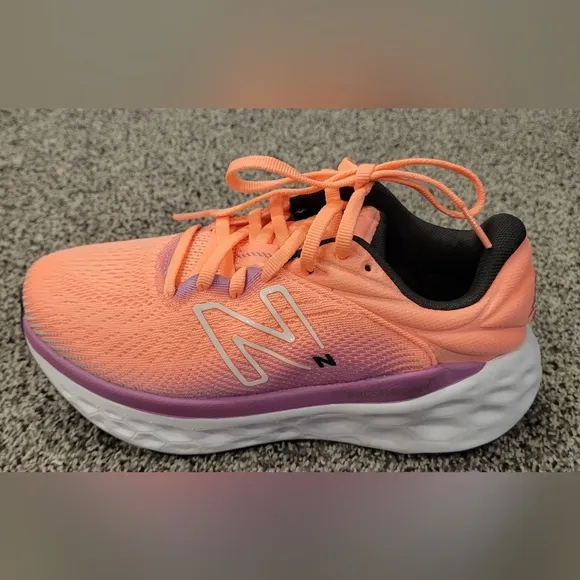 New Balance Fresh Foam x 840 Women's Size 5 B Peach/Purple Running Shoes