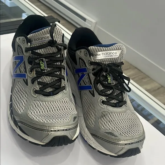 New Balance Gray and Blue Athletic Shoes with Breathable Mesh