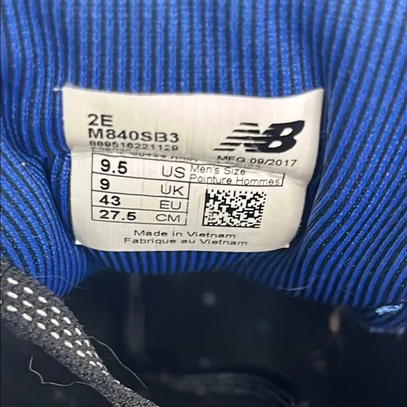 New Balance Gray and Blue Athletic Shoes with Breathable Mesh