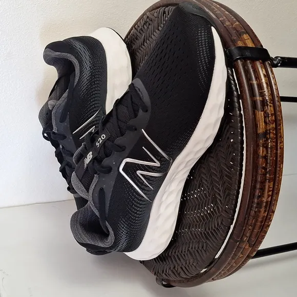 NEW BALANCE MEN'S 520 v8  LIGHTWEIGHT RUNNING SHOES Sz 14 D