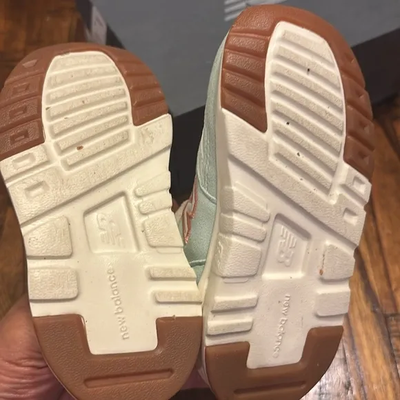 New Balance Sneakers - Toddler