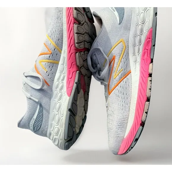 New Balance Womens Fresh Foam X 880 V12 Running Shoe w880G12 Size 9.5 Pink Blue