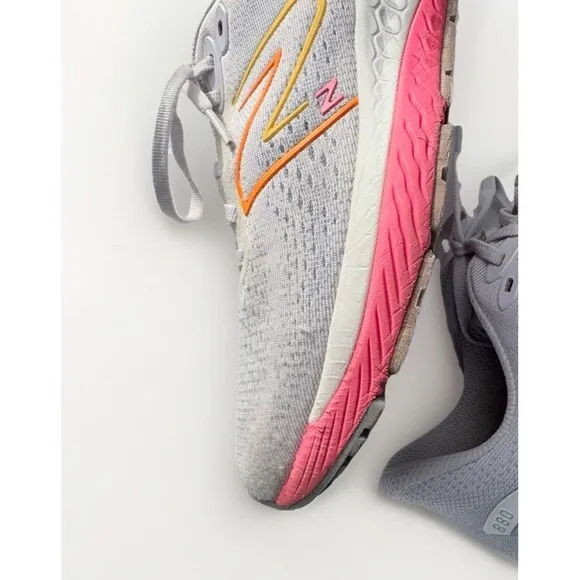 New Balance Womens Fresh Foam X 880 V12 Running Shoe w880G12 Size 9.5 Pink Blue