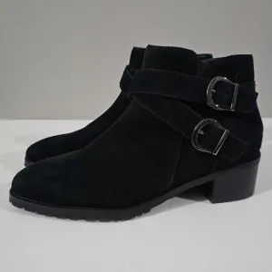 NEW Blondo Shanna Ankle Bootie Waterproof Black Suede Size 9