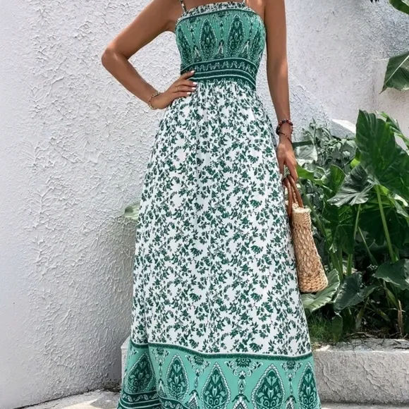 NEW Boho Floral Print Smocked Maxi Cami Dress White Green