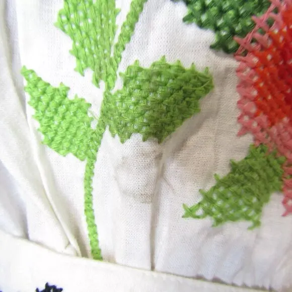 NEW FARM RIO Womens Conscious Embroidered Poplin Dress Size S Floral Off White